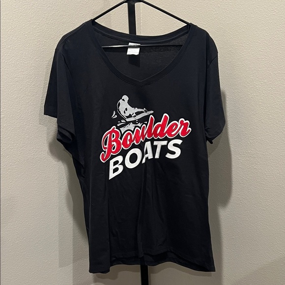 Port and Company Black Tee with Red and White Print NWOT - Picture 1 of 3